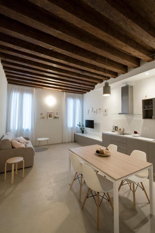 Mirandolina Venice Exclusive Apartment Bagian luar foto